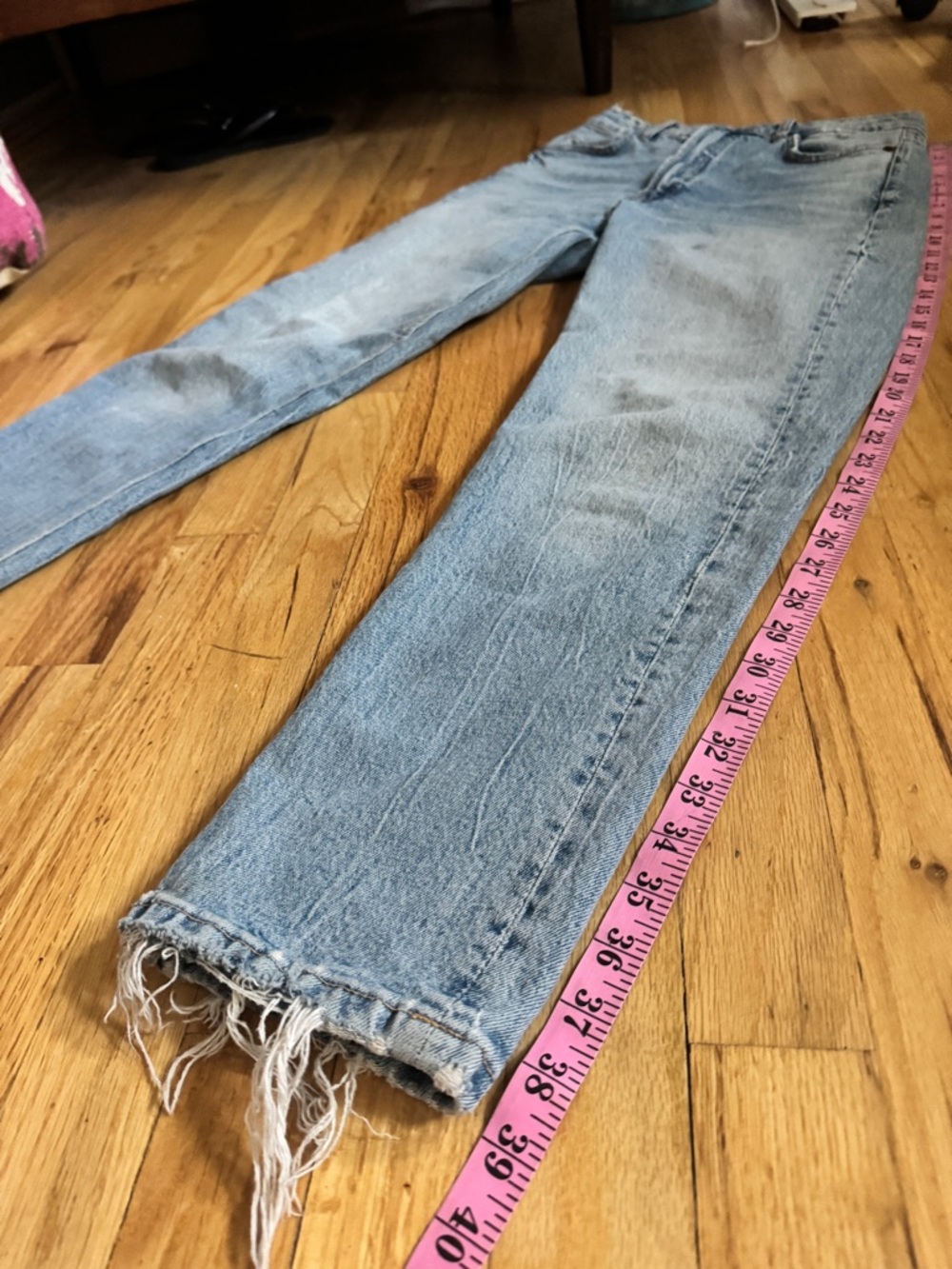 Zara Light Wash High-Rise Straight Leg Mom Jeans - Size 6 - Picture 7 of 7